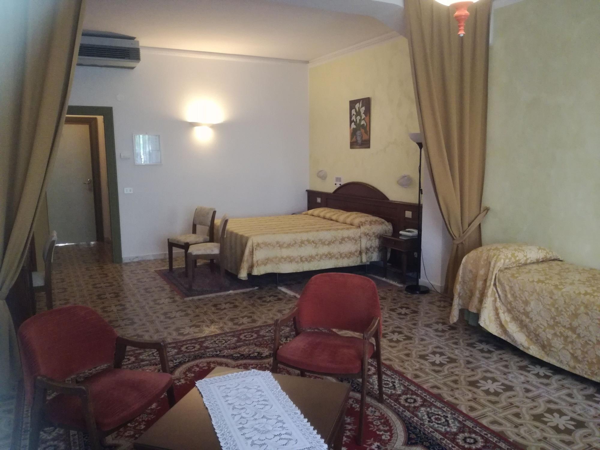 Hotel Cristallo Chianciano Terme Εξωτερικό φωτογραφία