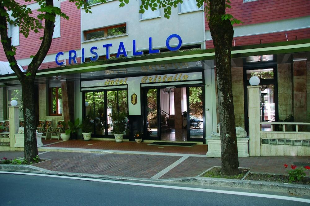 Hotel Cristallo Chianciano Terme Εξωτερικό φωτογραφία